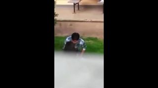 Los Pillan En la Escuela