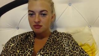 Stasy Star Picks Nose And Eats It