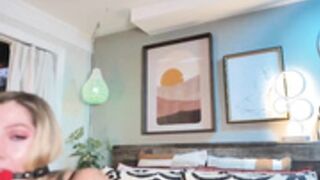 Thisisfuckingfun dildo squirt show