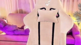 aprill_o_nill April_o_Nill milf drunk tease dance sing