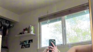 Hailey Hitch Mirror View Dildo Fuck