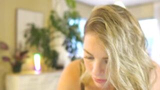 leahsunshine_2025-08-23_03-34-25_762