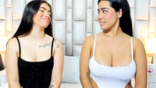 katy_and_paola 15