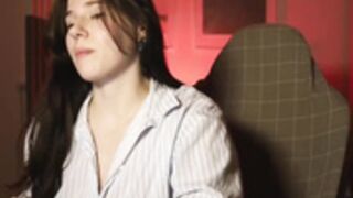 girl_u_never_met_2025-08-23_20-14-27_569