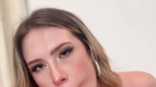 Sharylxoxo