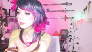 neeko dildo 1