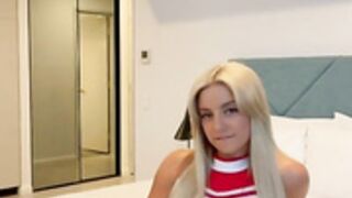 TheSashaXO Cheerleader Girl Masturbation