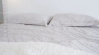 rebeccastonee_2025-08-05_20-35-20_176