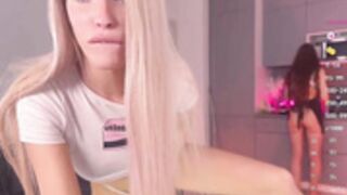 blush_mikki 2025-08-28