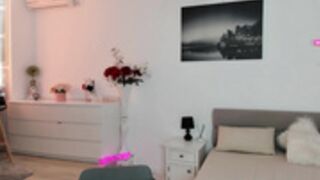 domixdyva 2025-08-27_04-54-31-005