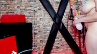 Liltildeman_moon - cleaning her room naked