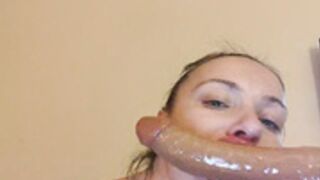 Lola3000 choking on dildo