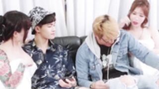 Djsakuraaaa gg with Yui Xin hot girls masturbation