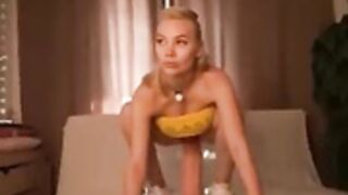 HOT Busty Fit Blonde ♥ Fucks 30cm Dildo Deep to Balls