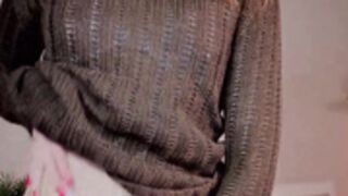 Carolinnk - Teasing Video in Hot White Panty