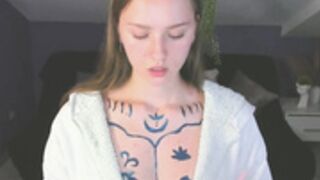 celinecharm_ fucking bored bitch 2