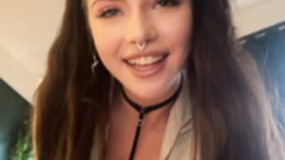 bmwm5f90 Strapon dildo jerk femdom