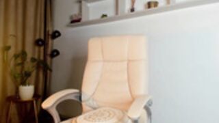 Stormi_light 100425 2