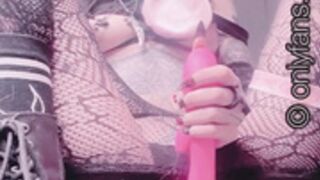 Miiyako Ski Mask Dildo Riding