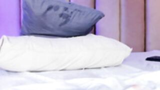 mia_holson period dildo play