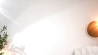 tootightwithbra & shininhstarrr 29925 - no nude ladys