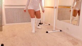 Emilia_Dream - 2025-09-25 undress n bigdildosuck