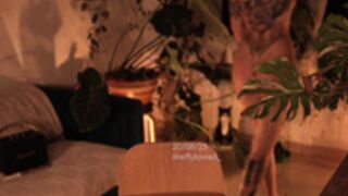 effylowell buttplug and domi play