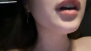 P€@ch¥ dr€@m gets the load all over her