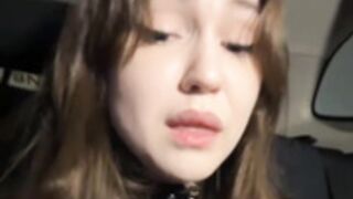 Dream girl P€☆ch¥ Dr€☆M playing with dildo during can r