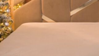 juice-pussy wearing stocking and playing with pussy