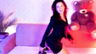 April_o_Nill aprill_o_nill milf stockings heels dance