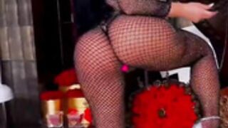 CassyeCross 2025-04-02_23-09-38 rdh