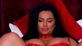 CassyeCross 2025-03-19_22-53-22 rdh