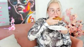 joyfuljasmine_2025-09-30_06-43-41_782