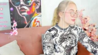 joyfuljasmine_2025-09-30_06-43-41_782