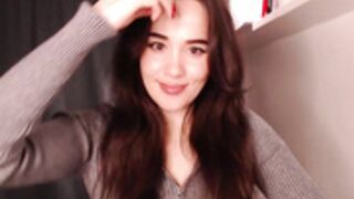 in_yan_2025-09-24_22-15-53_504