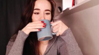 in_yan_2025-09-24_22-15-53_504