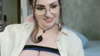 lady_yas_2025-09-26_21-59-17_214