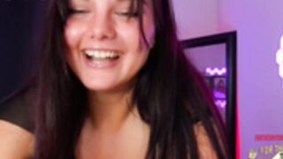 emilyjoneschat 2025-10-02_19-14-16