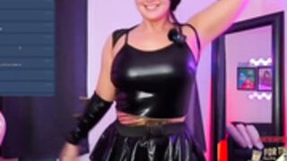 emilyjoneschat 2025-10-02_18-14-43