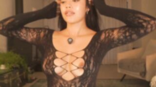 n_o_v_a 2025-09-06_19-37-27-002