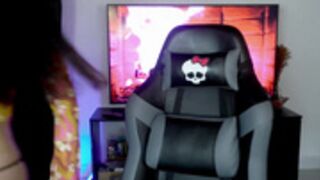 kellytesh 2025-09-19_21-21-42-001