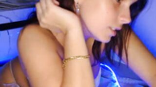 lilbeccaxo_2025-09-26_02-15-45_870