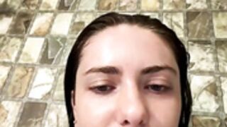 MariiD-20251010-014056