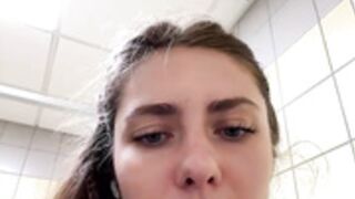 MariiD-20251007-032603