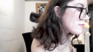 cherrybunny21-Chaturbate-2025-10-14T22_07_38-05_00