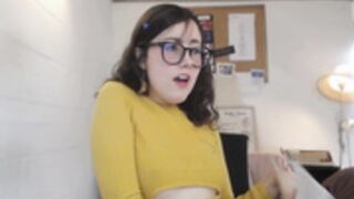 cherrybunny21-Chaturbate-2025-10-11T13_02_42-05_00