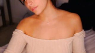 lilbeccaxo_2025-10-16_23-14-37_140