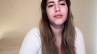 sieena_2025-10-13_22-37-48_563