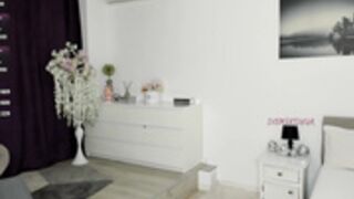 domixdyva 2025-10-19_00-11-28-002